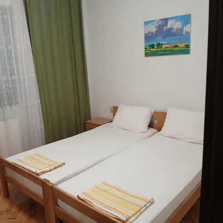 Apartamento Sa Dvokrevetnom Sobom Bosanska Gradiska